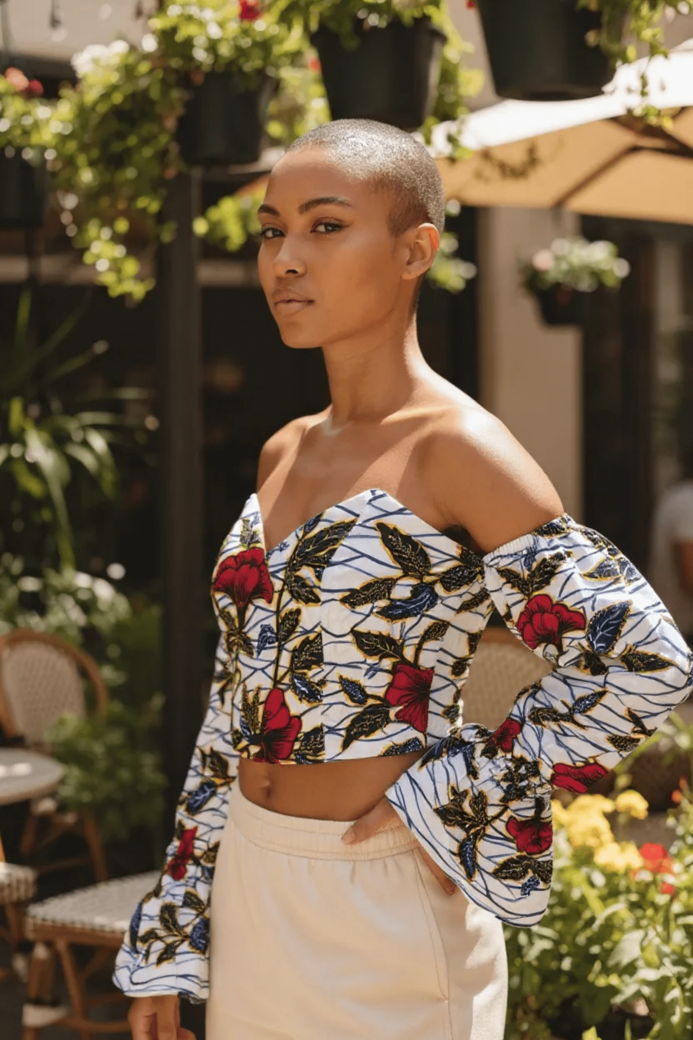 Crop top BINTA en wax à manches bouffantes – imprimé fleuri - makomie