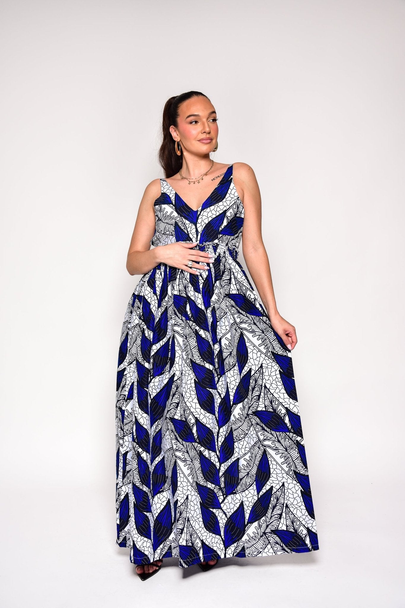 Robe dos nu à motif fleurs en wax - NORA - makomie