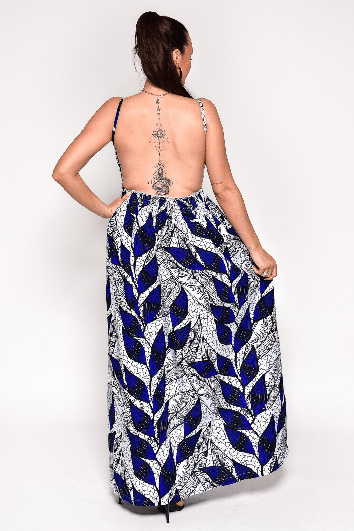 Robe dos nu à motif fleurs en wax - NORA - makomie