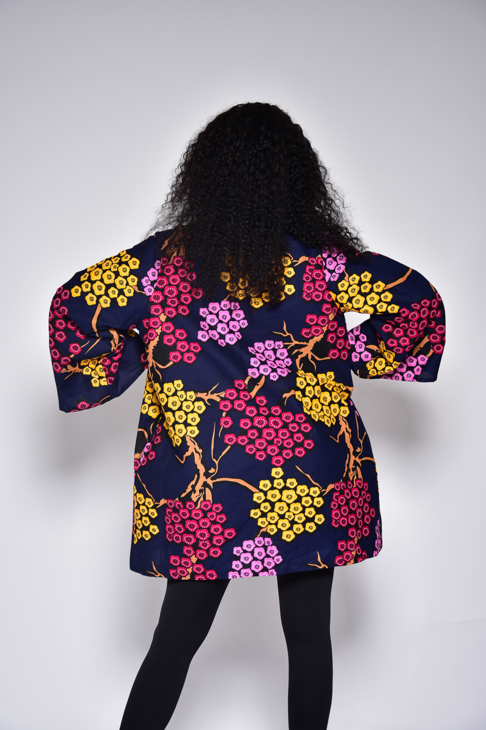 Kimono mi-long à motifs fleurs - ALIZE - makomie