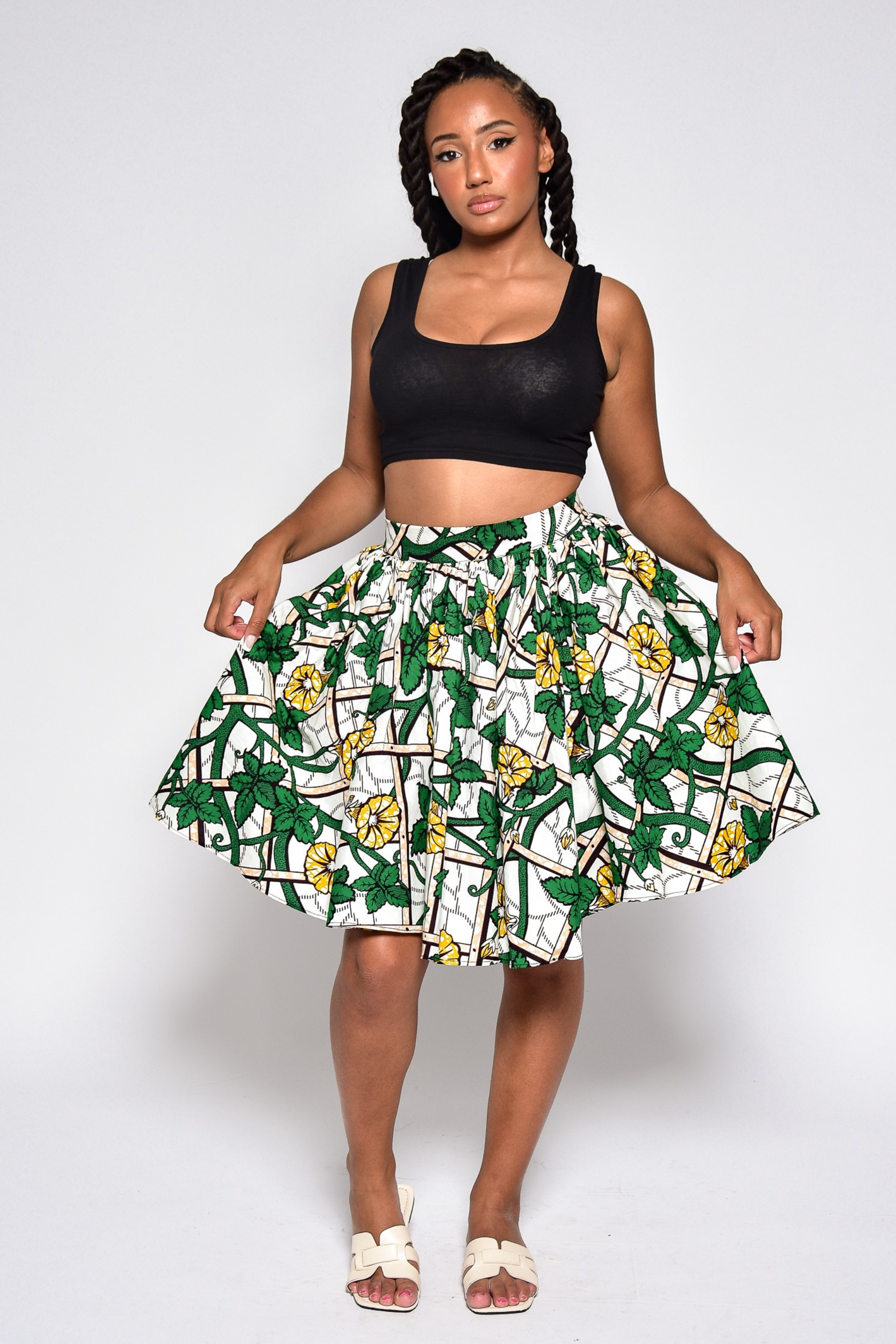 jupe LINA taille haute motif fleurs en wax - vue de face, confection artisanale Makomie